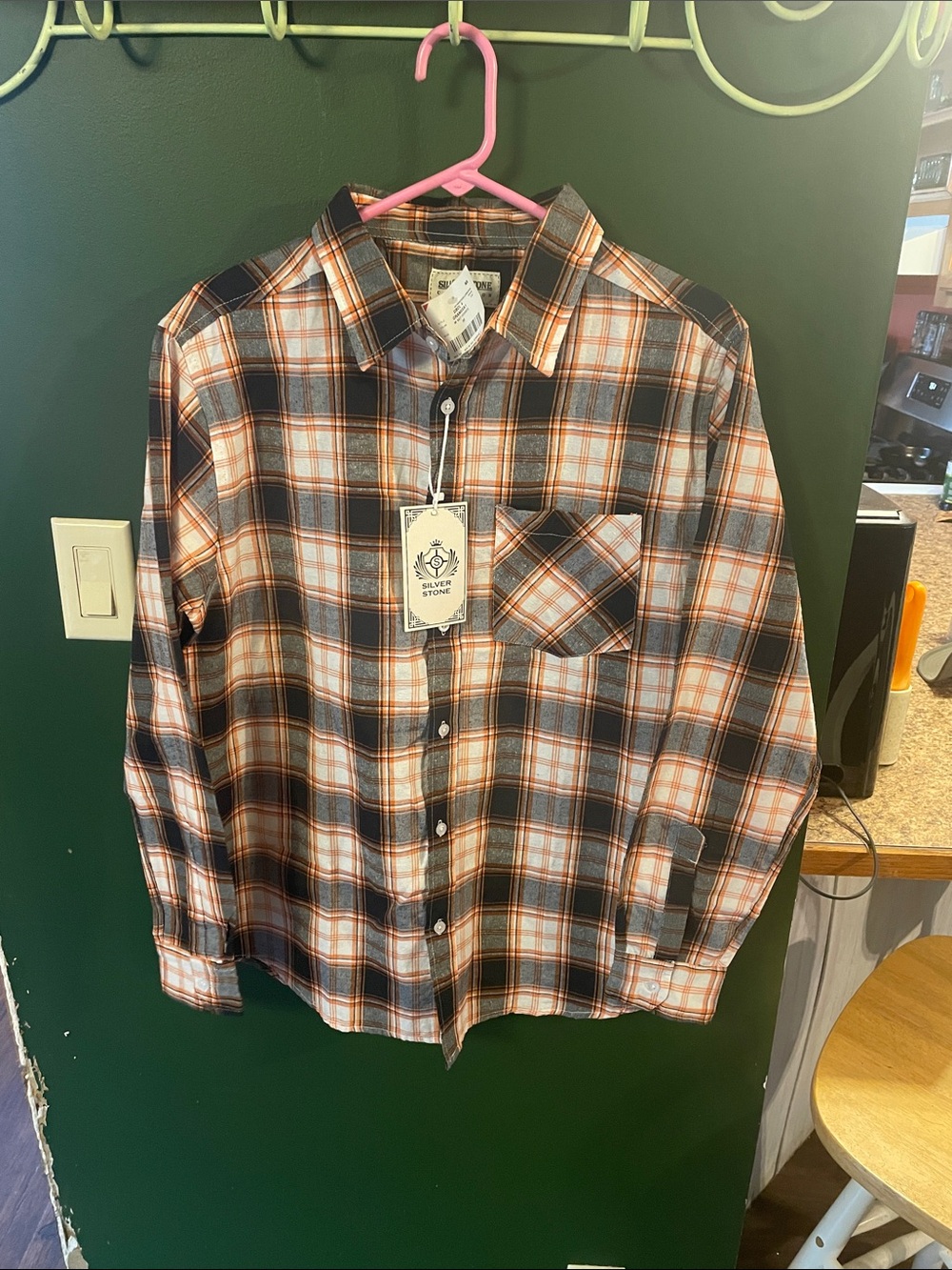 Silver Stars Collection NWT Men’s Long Sleeve Plaid Button Down Size Medium